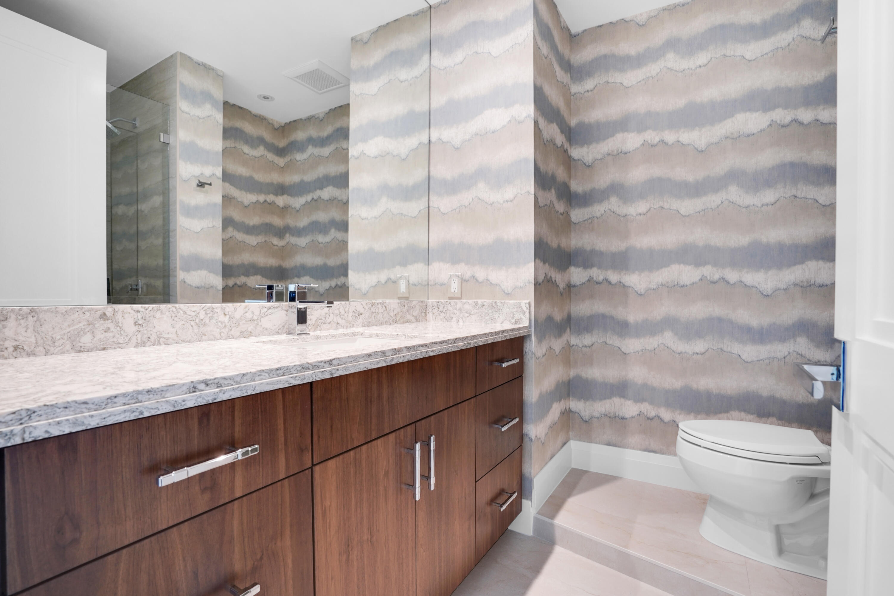 425 South Beach Road, Unit 2O Tequesta, FL 33469 - Photo 23 of 55 ben06627-ben06631