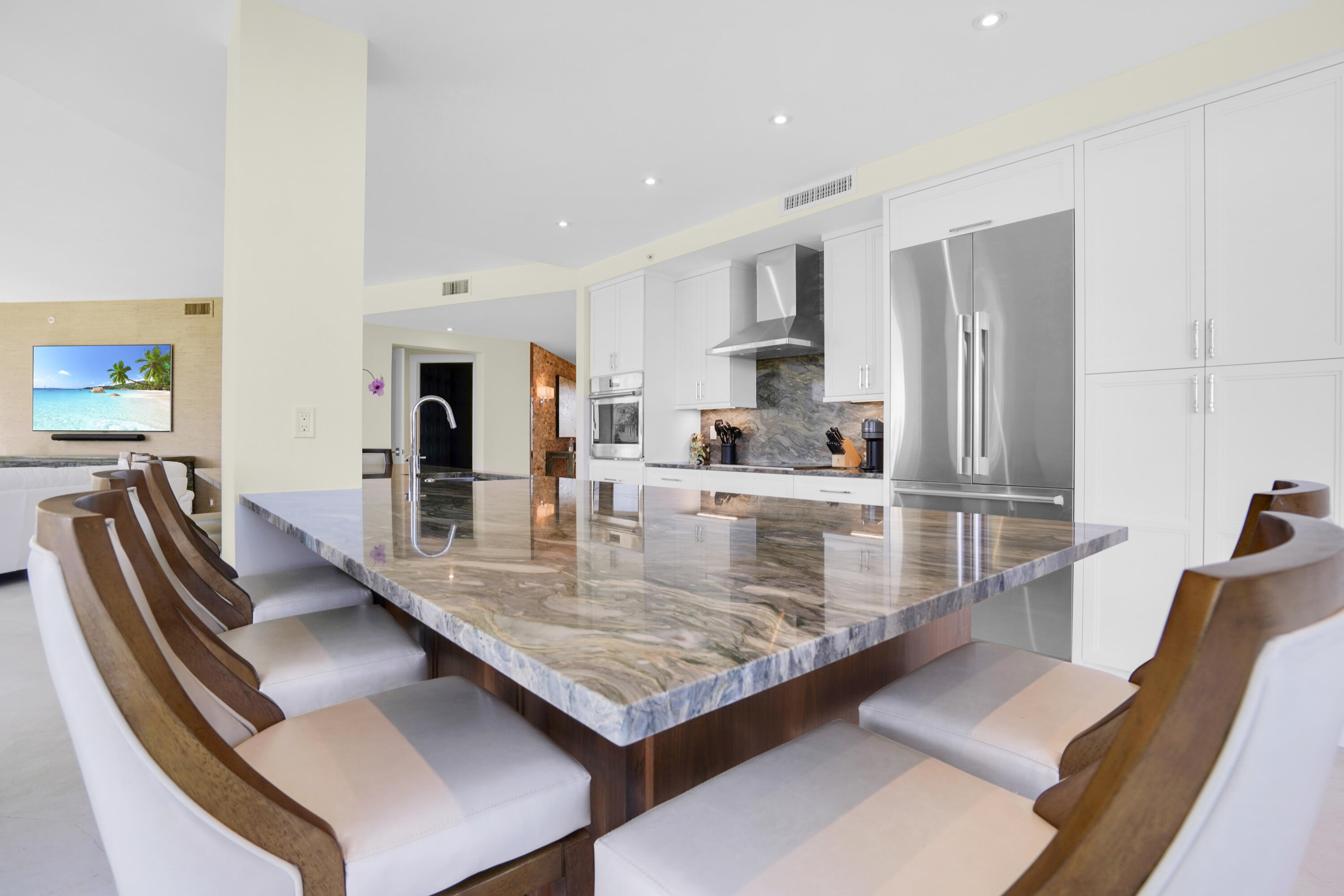 425 South Beach Road, Unit 2O Tequesta, FL 33469 - Photo 7 of 55 ben06602-ben06606