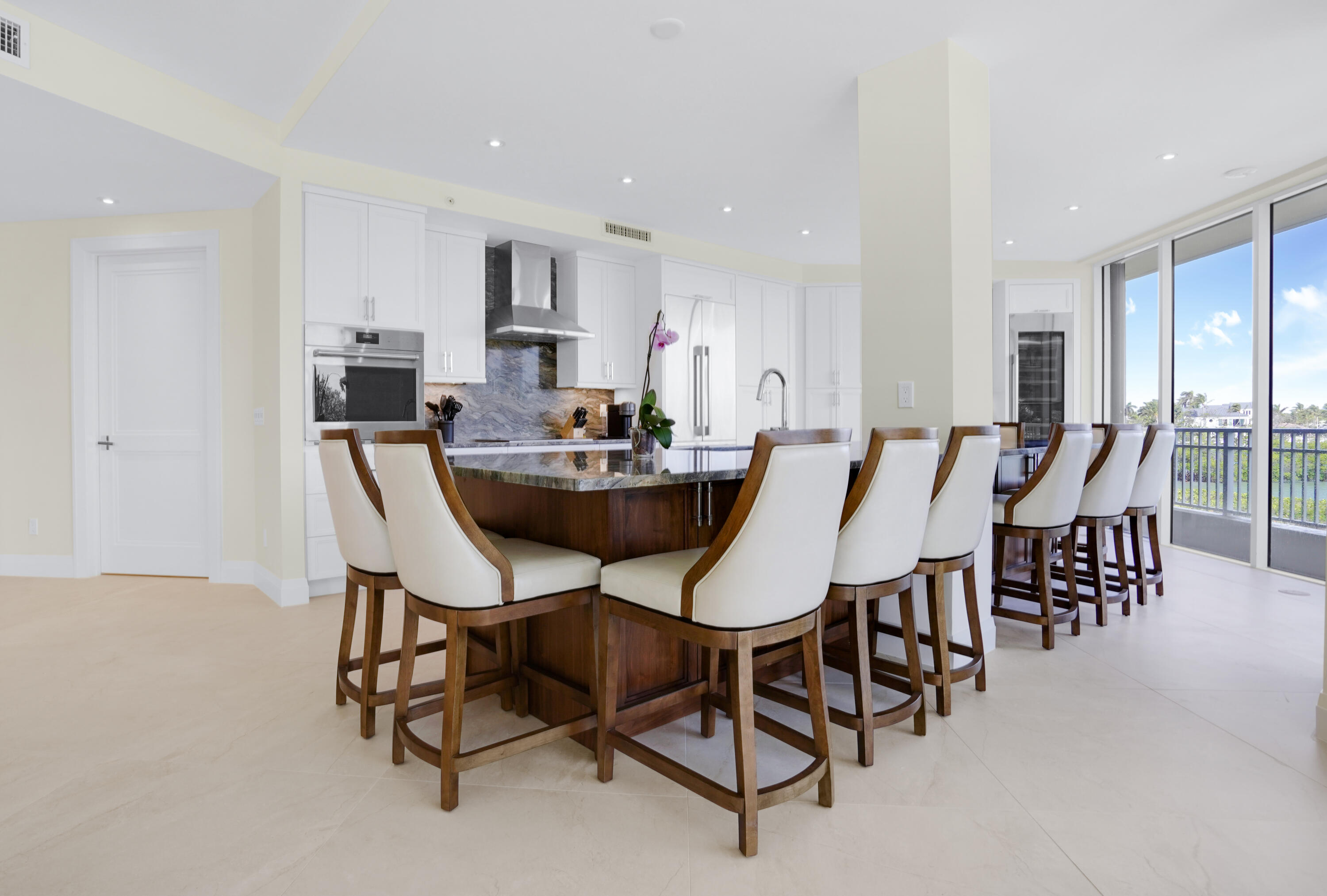 425 South Beach Road, Unit 2O Tequesta, FL 33469 - Photo 10 of 55 ben06527-ben06531