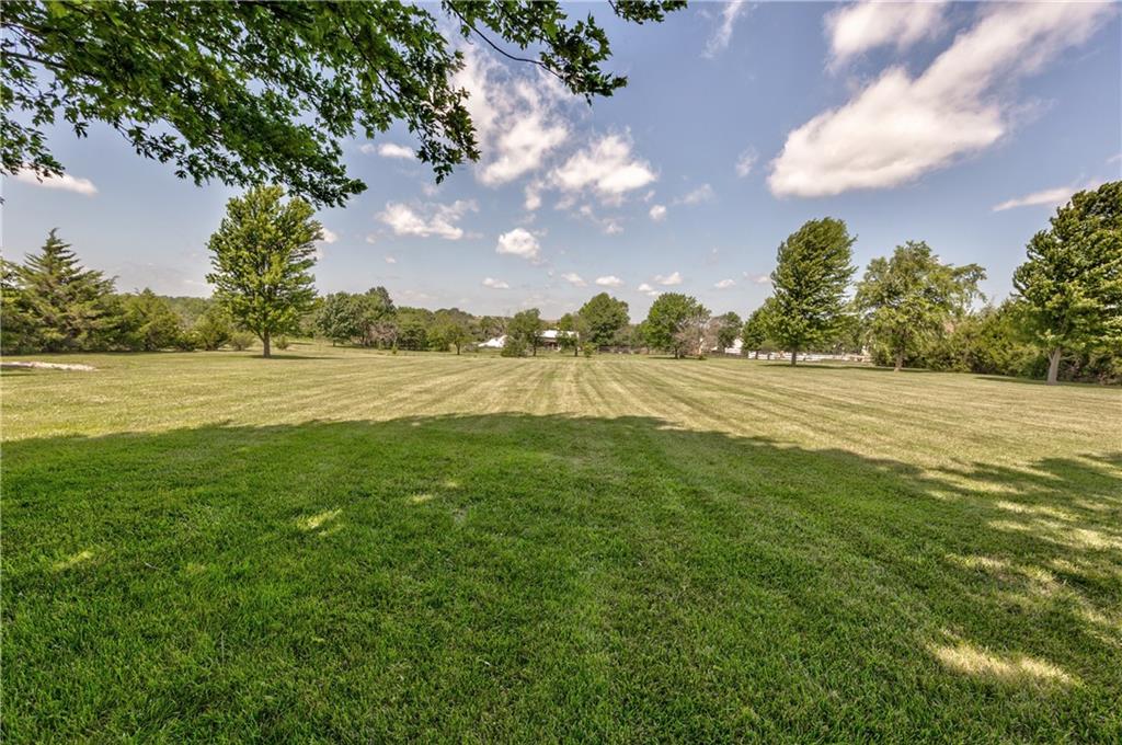 21600 South Lackman Road Spring Hill, KS 66083 - Photo 39 of 44
