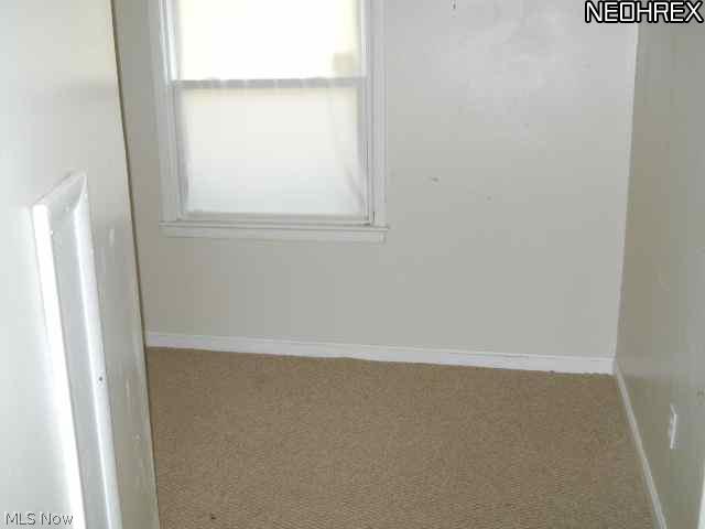 2063 Cliffview Road Cleveland, OH 44121 - Photo 5 of 10
