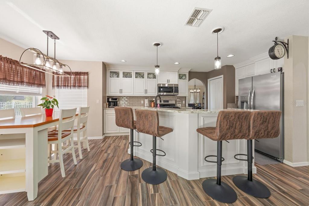 1633 Haywick Terrace Dunedin, FL 34698 - Photo 11 of 32