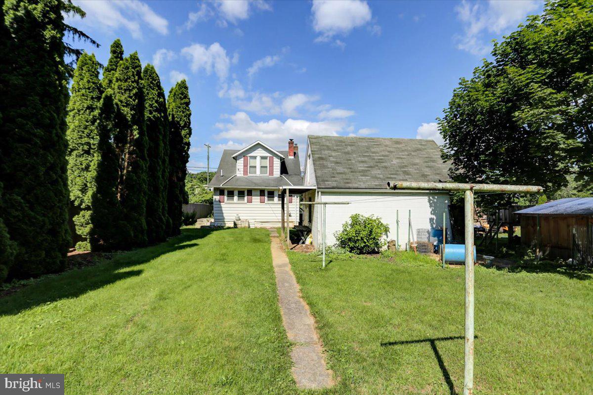 3388 Wayne Road Chambersburg, PA 17202 - Photo 11 of 33 Gallery Image 11