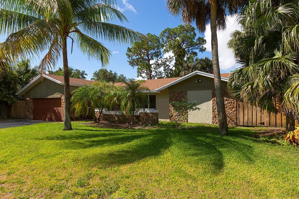 1498 West Royal Palm Road Boca Raton, FL 33486 - Photo 2 of 25 02_FrontExterior_2