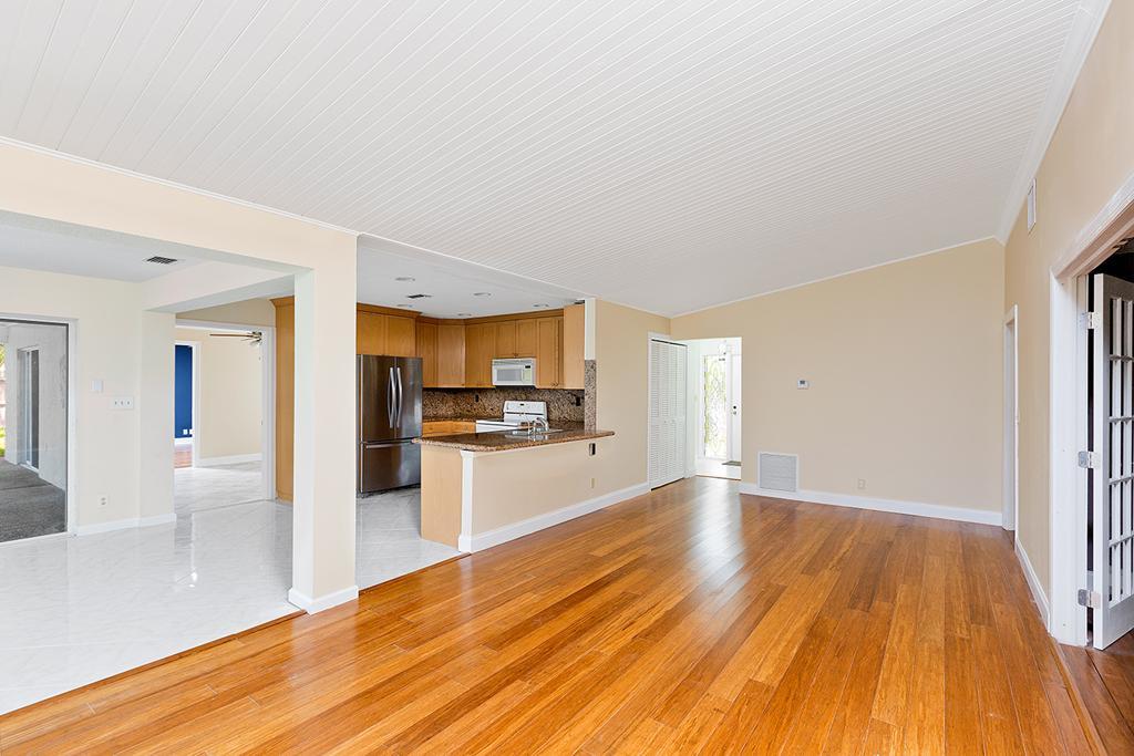 1498 West Royal Palm Road Boca Raton, FL 33486 - Photo 3 of 25 03_Living_Kitchen_Layout