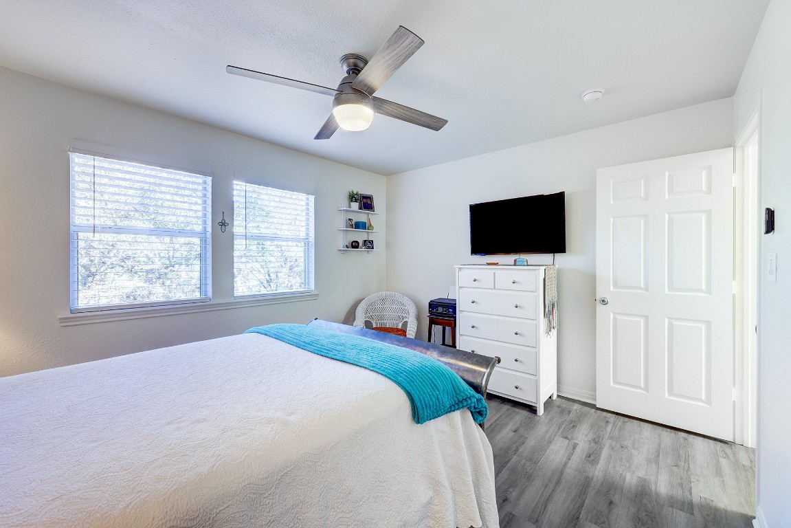 358 Shady Bluff Drive, Unit B Wimberley, TX 78676 - Photo 12 of 30