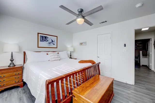 $1,500 | 358 Shady Bluff Drive, Unit B, Wimberley, TX 78676