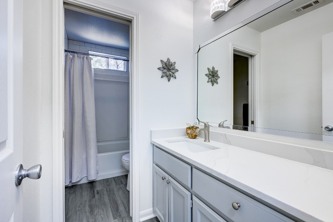 358 Shady Bluff Drive, Unit B Wimberley, TX 78676 - Photo 19 of 30