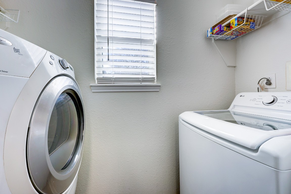 358 Shady Bluff Drive, Unit B Wimberley, TX 78676 - Photo 21 of 30