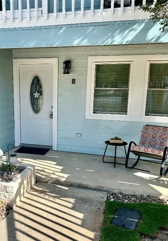 $1,500 | 358 Shady Bluff Drive, Unit B, Wimberley, TX 78676
