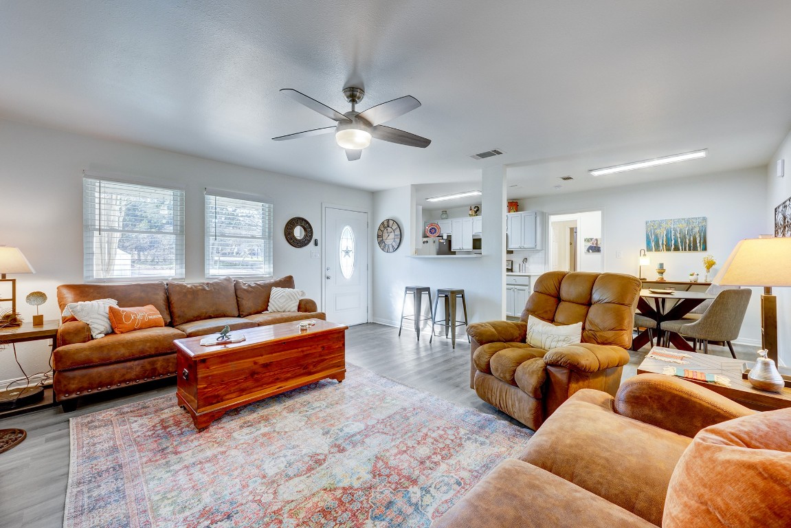 358 Shady Bluff Drive, Unit B Wimberley, TX 78676 - Photo 3 of 30