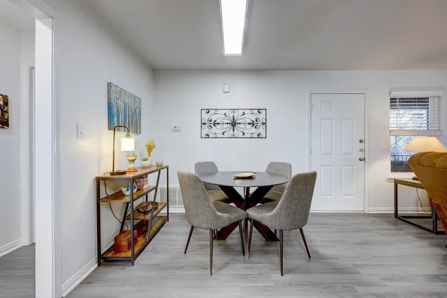 $1,500 | 358 Shady Bluff Drive, Unit B, Wimberley, TX 78676