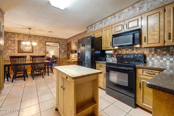 $317,000 | 106 Parsonage Lane, Lafayette, LA 70503