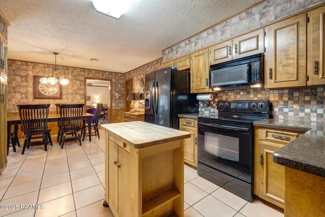 $334,000 | 106 Parsonage Lane, Lafayette, LA 70503