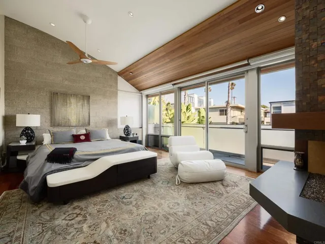 $3,995,000 | 342 Playa Del Sur Street, La Jolla, CA 92037