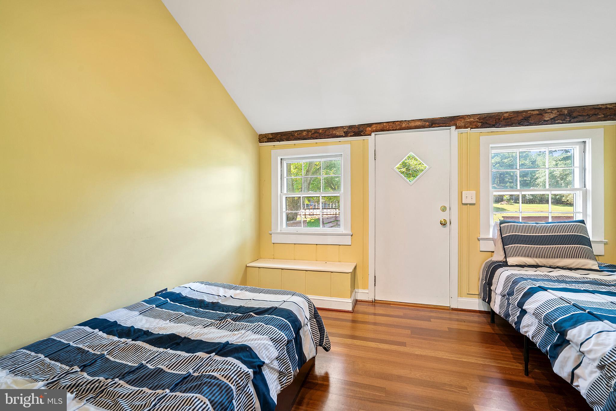 9045 Springs Road Warrenton, VA 20186 - Photo 24 of 50 Additional light filled bedroom