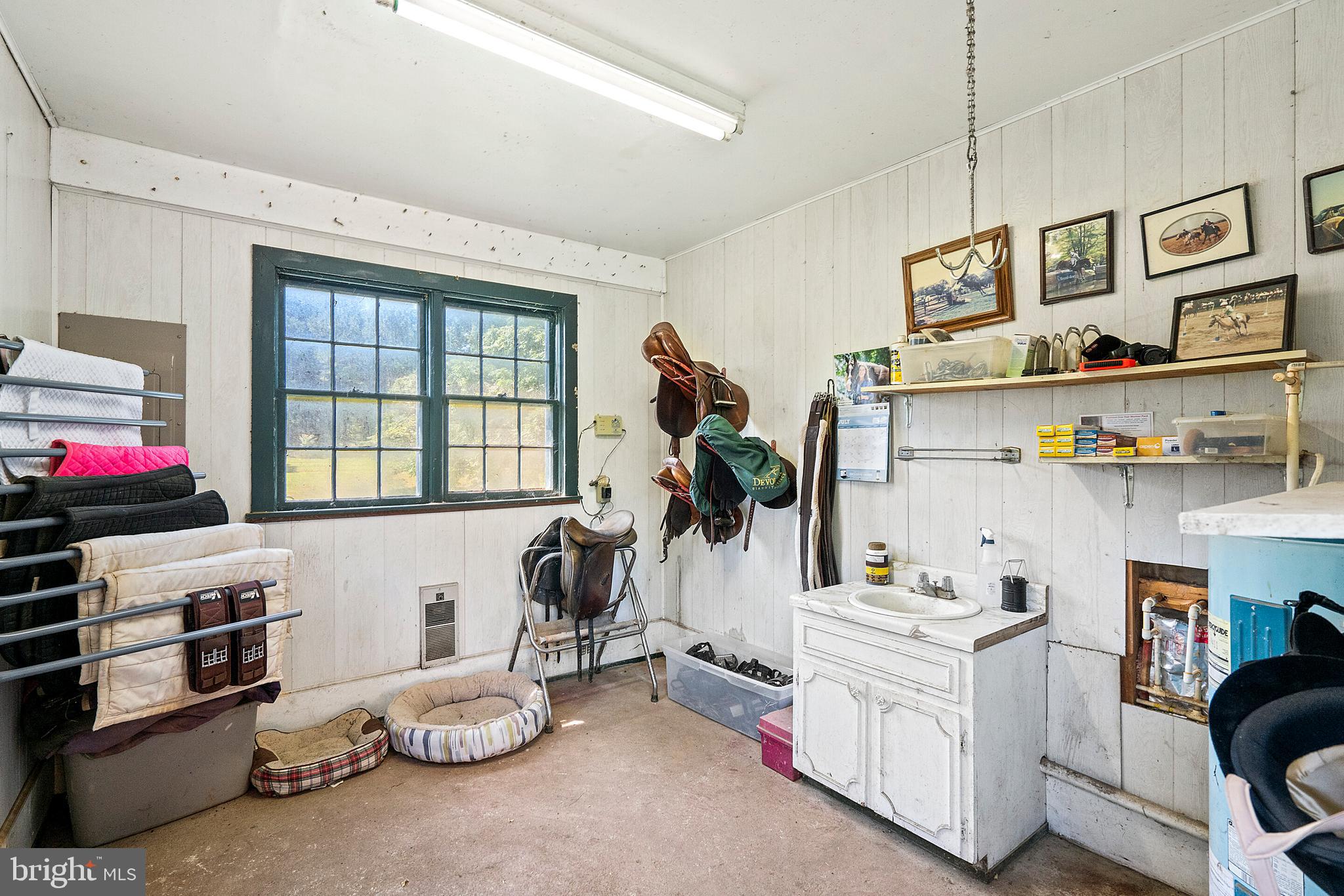 9045 Springs Road Warrenton, VA 20186 - Photo 47 of 50 Large barn tack room