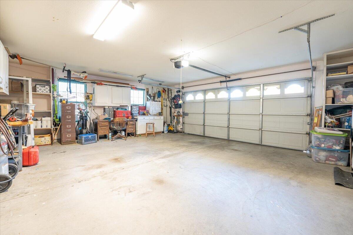 2995 Howard Drive Redding, CA 96001 - Photo 48 of 49 Oversized Garage