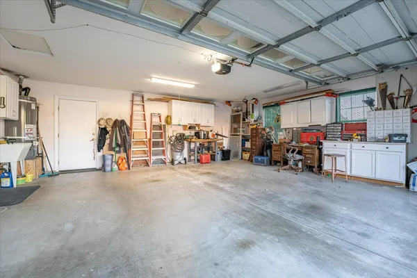 $479,500 | 2995 Howard Drive, Redding, CA 96001