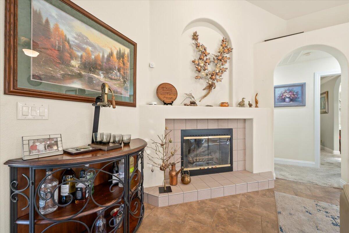 2995 Howard Drive Redding, CA 96001 - Photo 10 of 49 Wood Fireplace