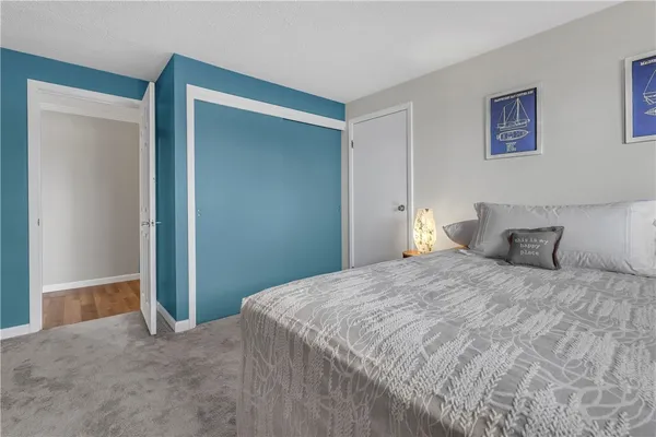 $159,900 | 1011 Westage At The Harbor, Irondequoit, NY 14617