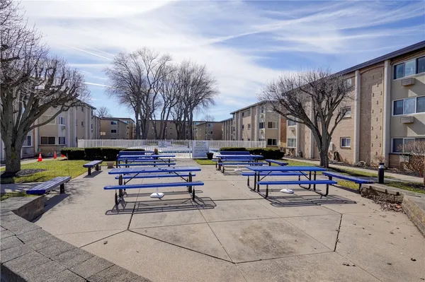 $159,900 | 1011 Westage At The Harbor, Irondequoit, NY 14617