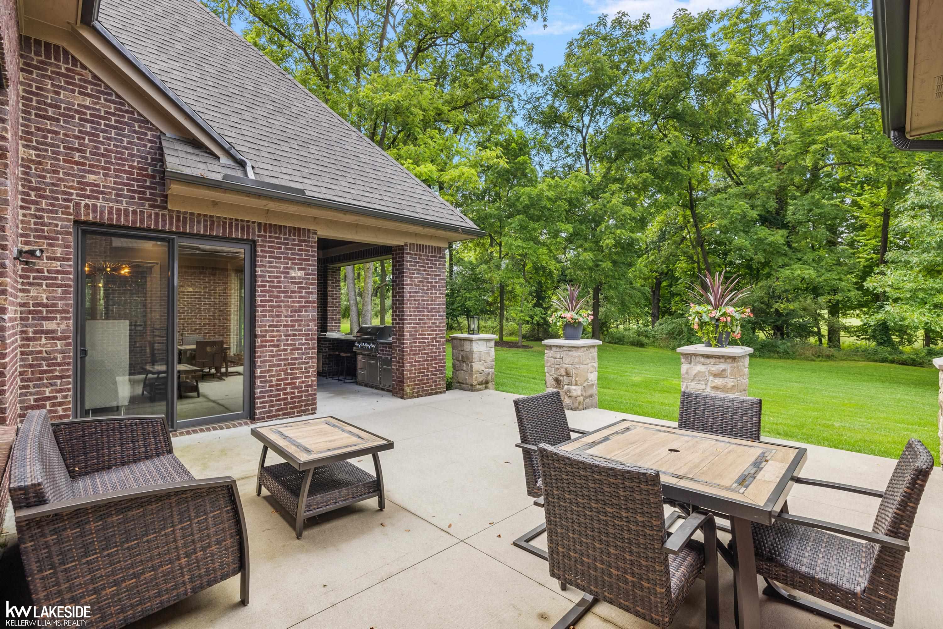 3780 Thatcher Drive Rochester, MI 48309 - Photo 25 of 88 50151357-1146801e-e912-4464-a926-4fc9caf5eee3.JPG