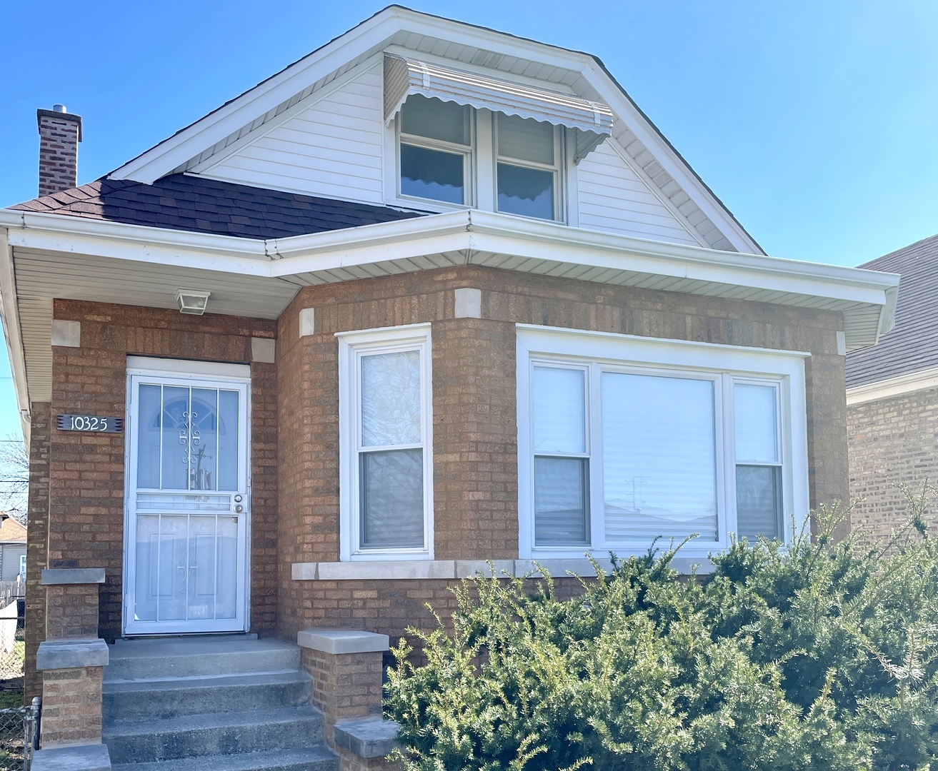 10325 South Emerald Ave  