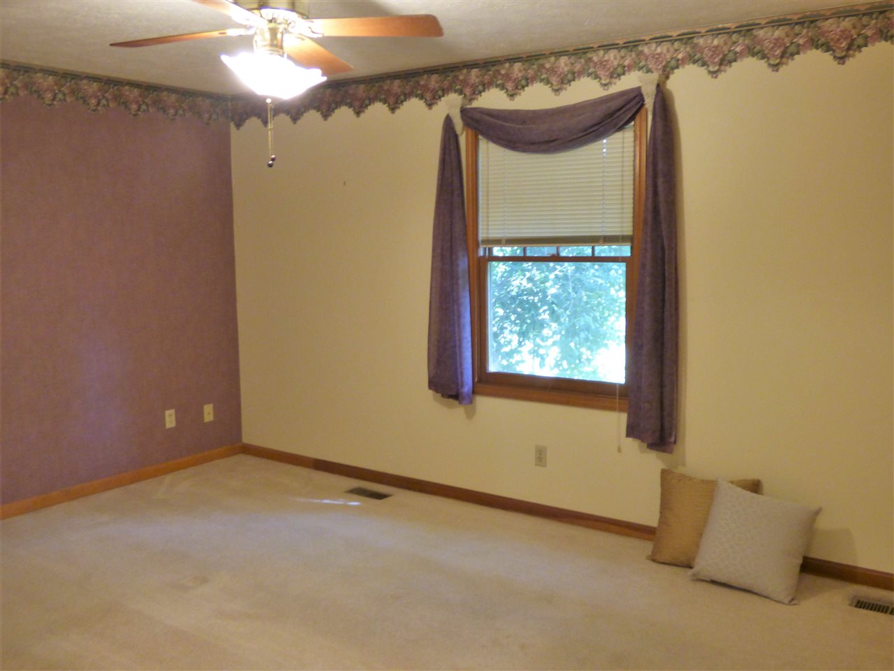 7555 Ridgebrook Newburgh, IN 47630 - Photo 11 of 29 Gallery Image 11