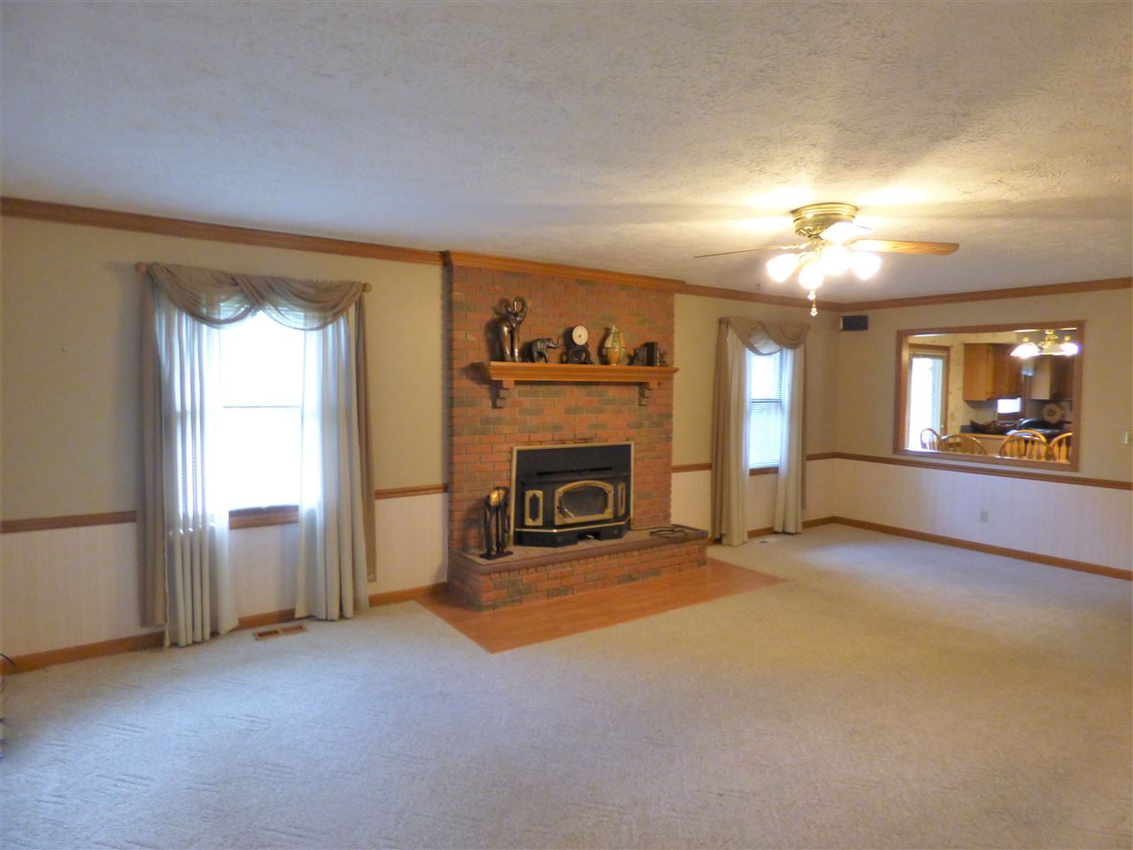7555 Ridgebrook Newburgh, IN 47630 - Photo 8 of 29 Gallery Image 8