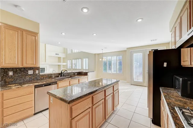 $839,900 | 8901 Goldstone Avenue, Las Vegas, NV 89143