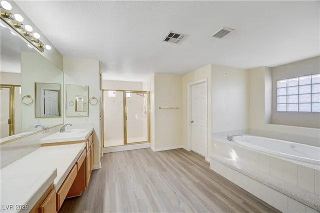 $839,900 | 8901 Goldstone Avenue, Las Vegas, NV 89143