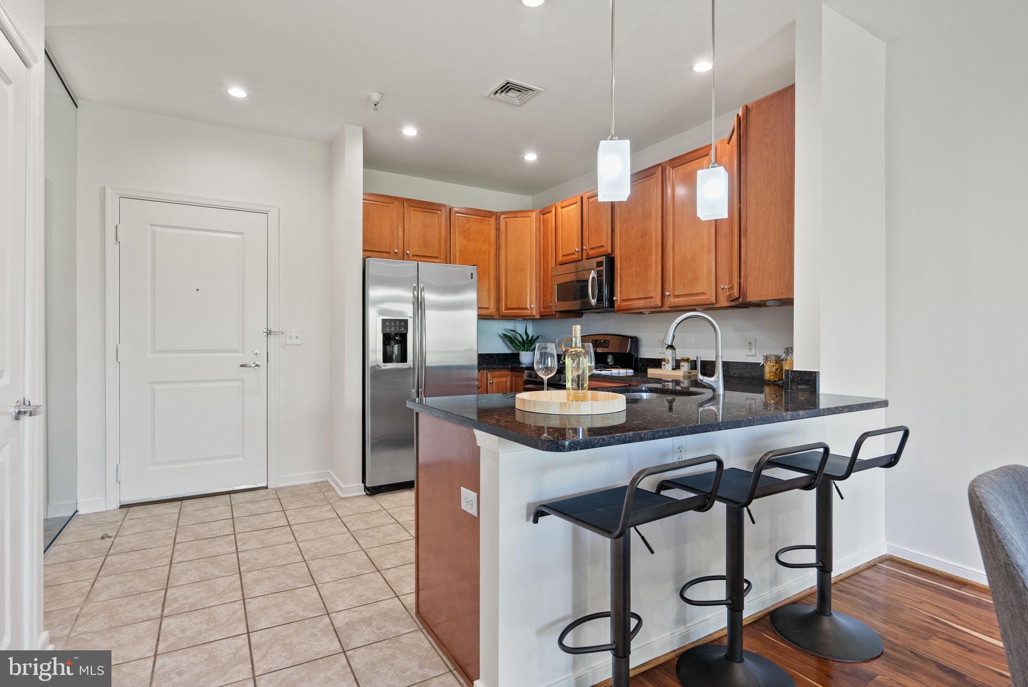 8045 Newell Street, Unit 316 Silver Spring, MD 20910 - Photo 7 of 43 Kitchen