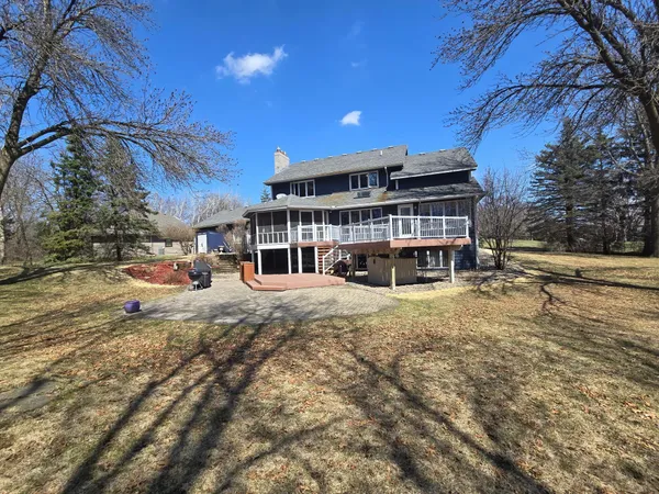 $529,900 | 2237 Chelmsford Lane, St. Cloud, MN 56301