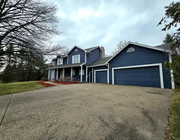 $529,900 | 2237 Chelmsford Lane, St. Cloud, MN 56301