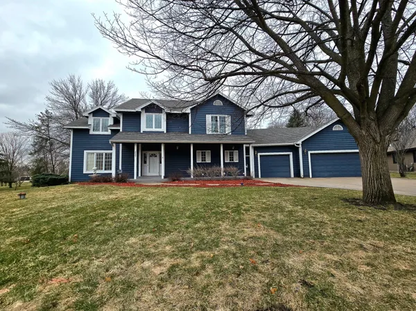 $529,900 | 2237 Chelmsford Lane, St. Cloud, MN 56301