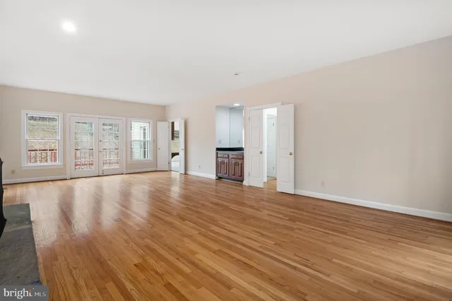 $5,200 | 13620 Canal Vista Court, Potomac, MD 20854