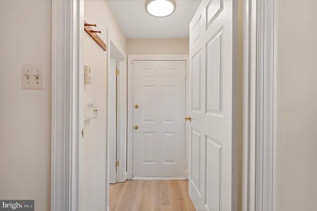 $5,200 | 13620 Canal Vista Court, Potomac, MD 20854