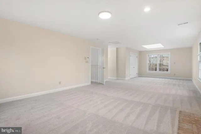 $5,200 | 13620 Canal Vista Court, Potomac, MD 20854