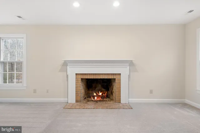 $5,200 | 13620 Canal Vista Court, Potomac, MD 20854