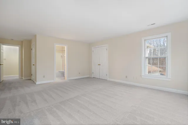 $5,200 | 13620 Canal Vista Court, Potomac, MD 20854