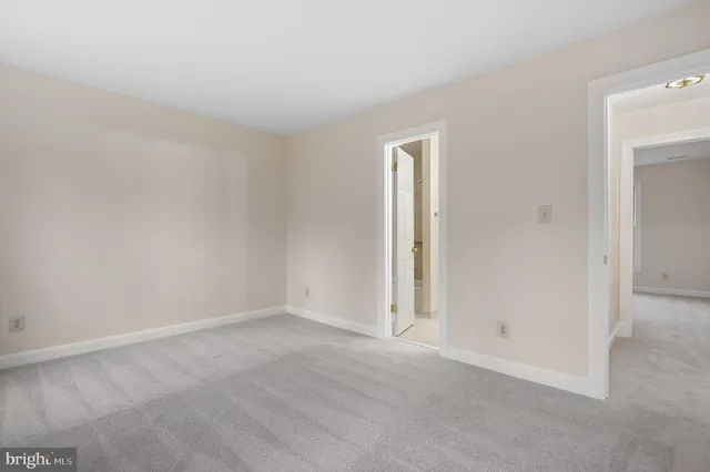 $5,200 | 13620 Canal Vista Court, Potomac, MD 20854