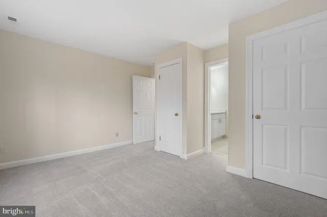 $5,200 | 13620 Canal Vista Court, Potomac, MD 20854