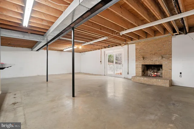 $5,200 | 13620 Canal Vista Court, Potomac, MD 20854