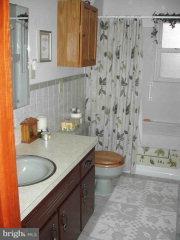 4055 Nolt Road Landisville, PA 17538 - Photo 10 of 15 Gallery Image 10