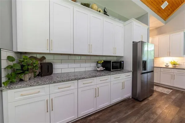 $499,900 | 181 South Chattahoochee Drive, Hogansville, GA 30230