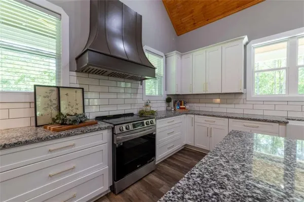 $499,900 | 181 South Chattahoochee Drive, Hogansville, GA 30230