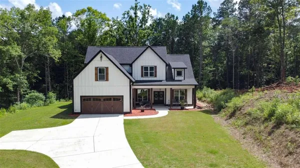$499,900 | 181 South Chattahoochee Drive, Hogansville, GA 30230