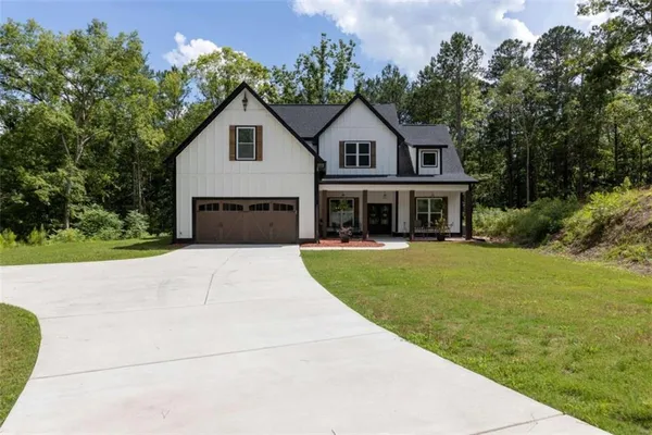 $499,900 | 181 South Chattahoochee Drive, Hogansville, GA 30230