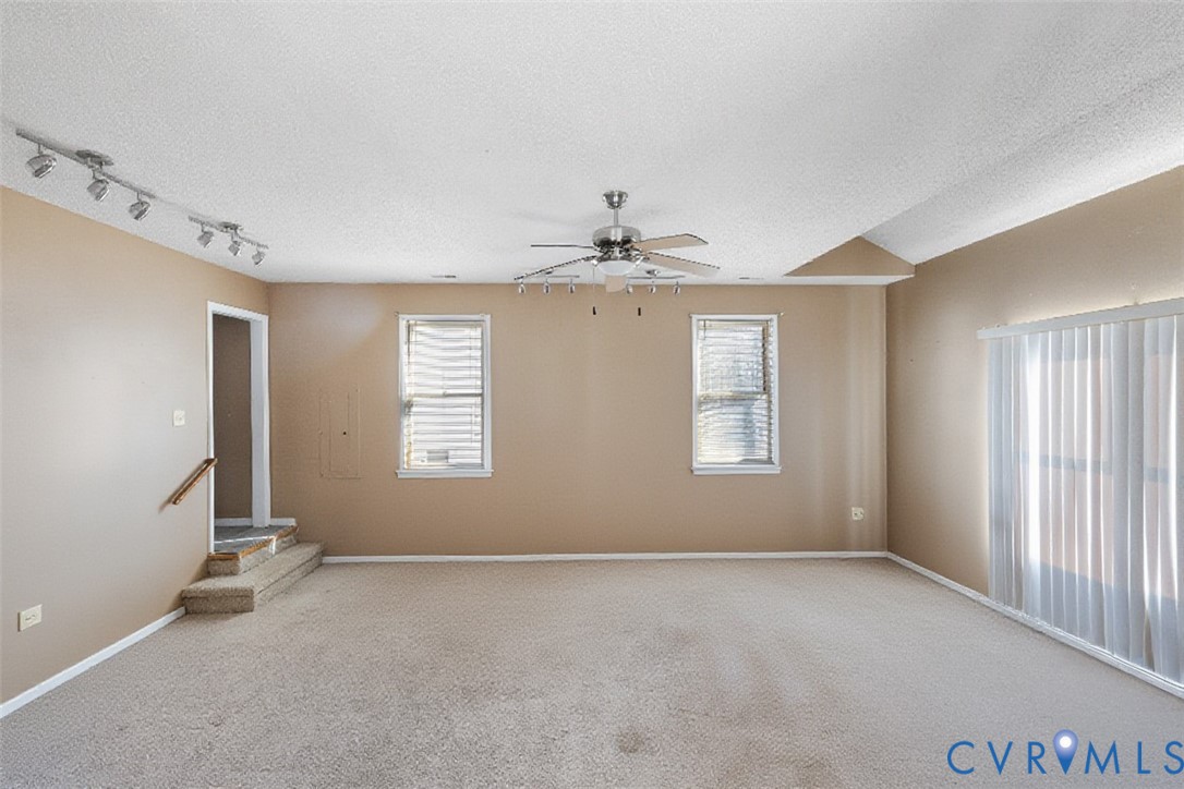 11218 West Providence Road Chesterfield, VA 23236 - Photo 8 of 33